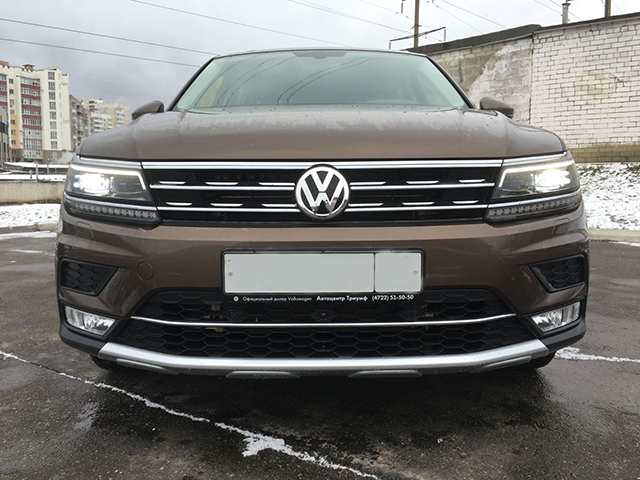 Тигуан передний. Накладка на передний бампер Тигуан 2. VW Tiguan 5na. VW . Tiguan передний накладки.. Накладка на бампер Тигуан 2 передняя.